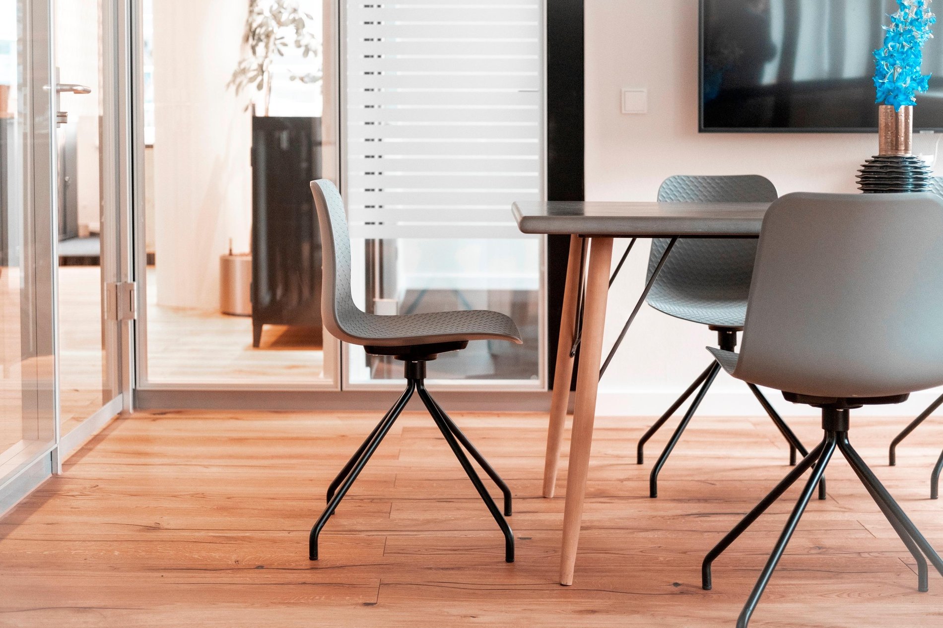 Bild von einem Besprechungsraum der Barmenia Versicherung Siegen.