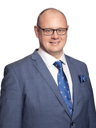 Michael Azzaro INTER Versicherung ODER INTER