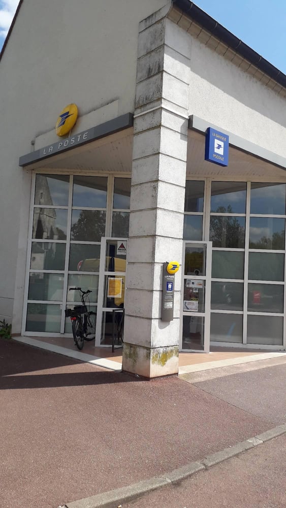 Photo du point La Poste SOUPPES SUR LOING