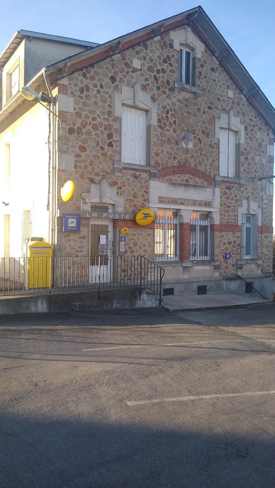 Photo du point La Poste NANTIAT