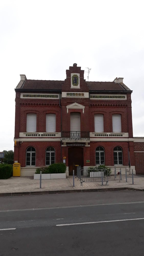 Photo du point La Poste AUBERCHICOURT