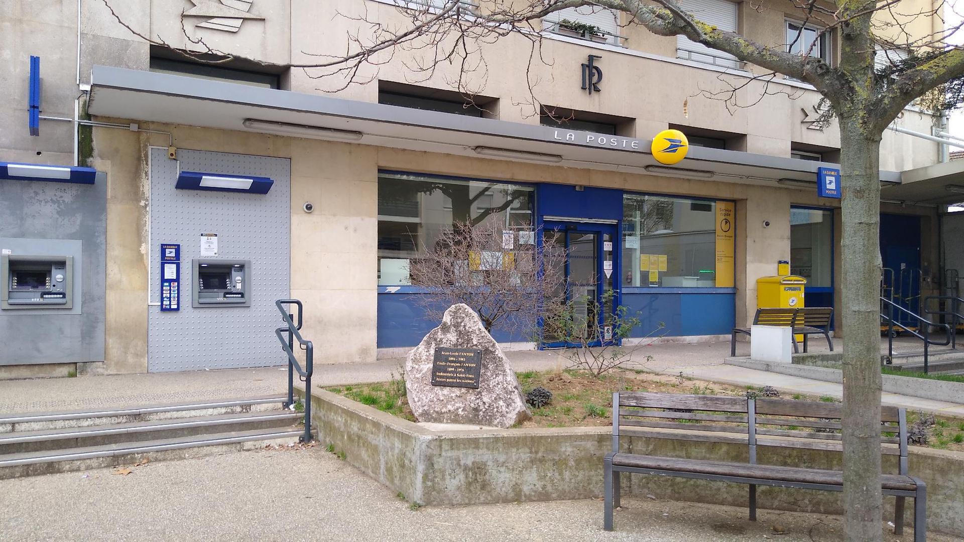 La Poste ST FONS 69190 La Poste