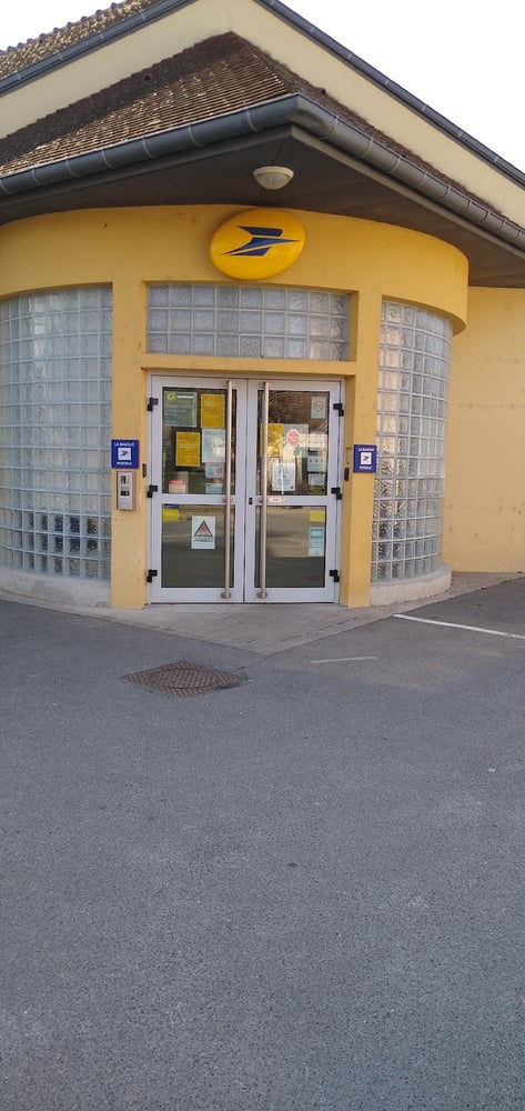 Photo du point La Poste SACLAS