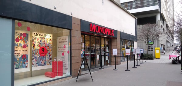 La Poste Relais COURBEVOIE Monoprix 92400 La Poste