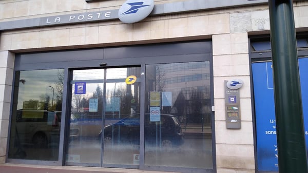 Photo du point La Poste CLAMART LA PLAINE