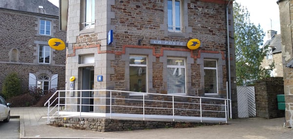 Photo du point La Poste PLEUDIHEN SUR RANCE