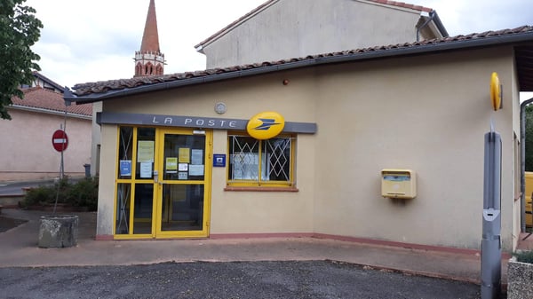 Photo du point La Poste SAINTE FOY DE PEYROLIERES