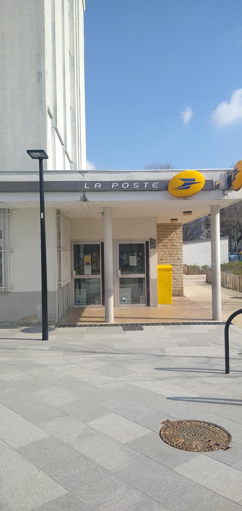 Photo du point La Poste GUYANCOURT BLERIOT