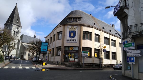 Photo du point La Poste USSEL DIEGE ET LUZEGE