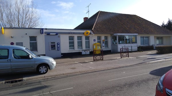 Photo du point La Poste RANG DU FLIERS