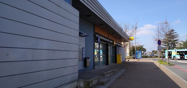 Relais Pickup LA PTITE VAP (79000) - La Poste