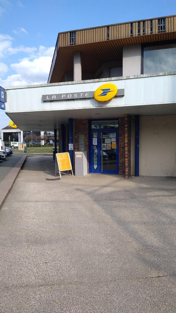 Photo du point La Poste MONTBELIARD PETITE HOLLANDE