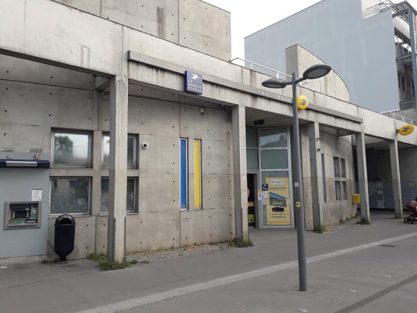 Photo du point La Poste BORDEAUX BASTIDE