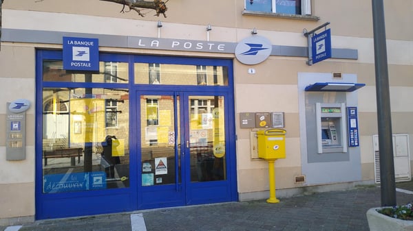 Photo du point La Poste VERNEUIL EN HALATTE