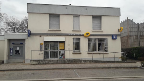 Photo du point La Poste BELLEVILLE SUR MEUSE