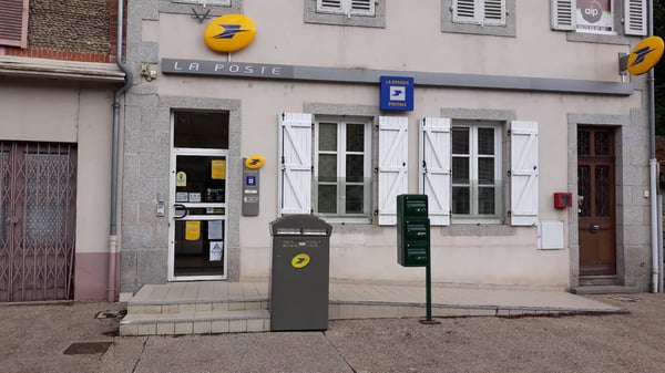 Photo du point La Poste OLLIERGUES