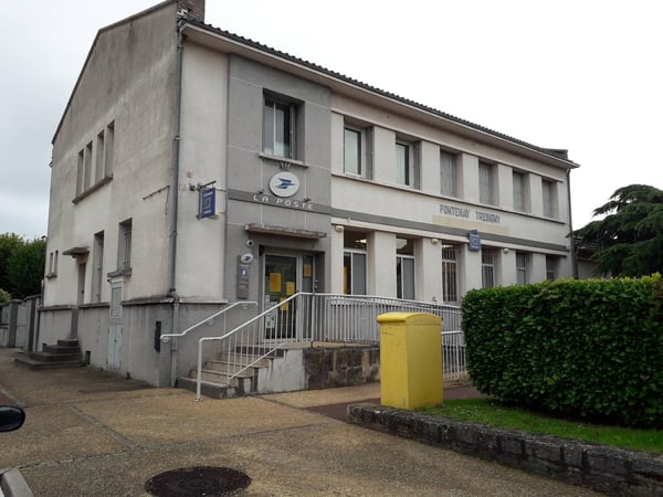 Photo du point La Poste FONTENAY TRESIGNY