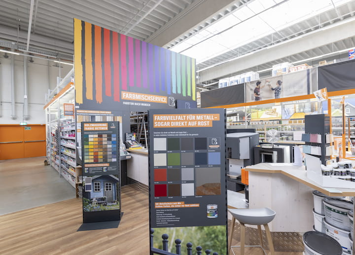 OBI FarbmischService im Markt Halle Farben & mehr!