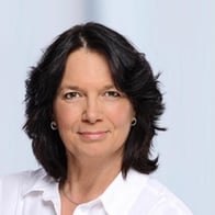 Martina Janßen. Ihre Ansprechpartnerin für die Barmenia Versicherung in Remscheid.