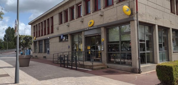 Photo du point La Poste ERMONT