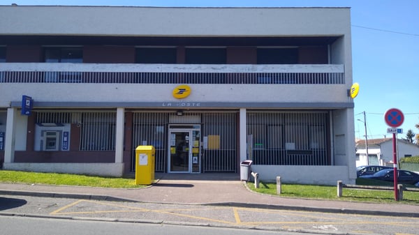 Photo du point La Poste BASSENS