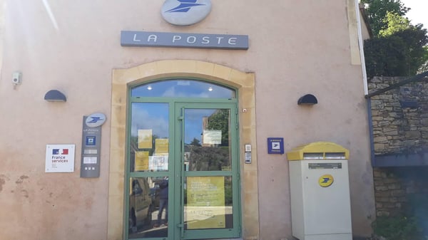 Photo du point La Poste SAINTE ALVERE