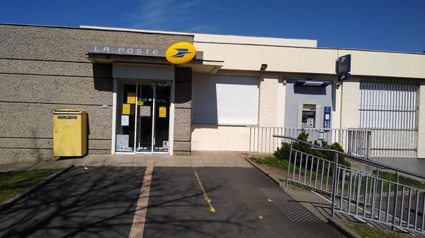 Photo du point La Poste CLERMONT FERRAND L ORADOU