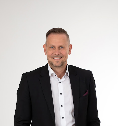 Timo Hiller - DEVK-Berater Wohngebäudeversicherung in Röthenbach