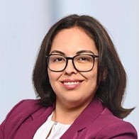 Alyssa Monserrate-Sarb. Ihre Ansprechpartnerin für die Barmenia Versicherung in Winkelhaid.