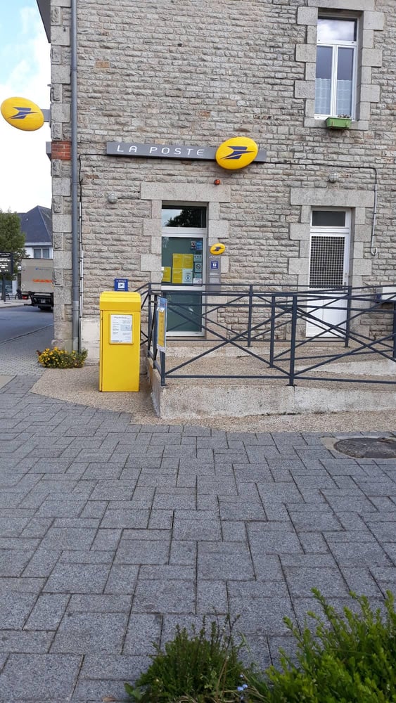 Photo du point La Poste REGUINY