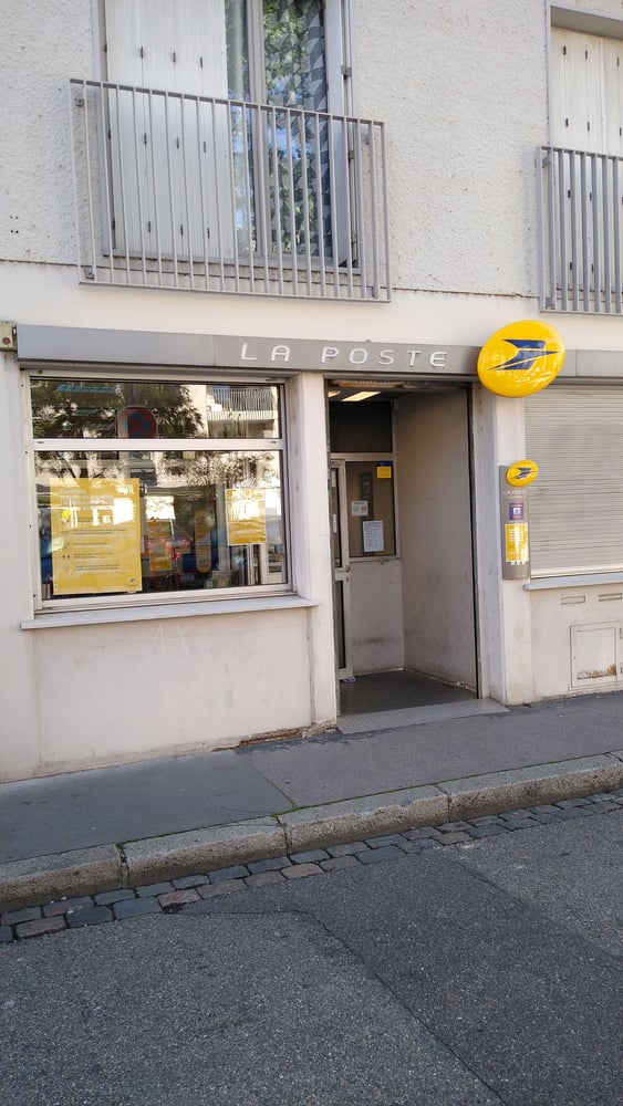 Photo du point La Poste LYON GRAND TROU