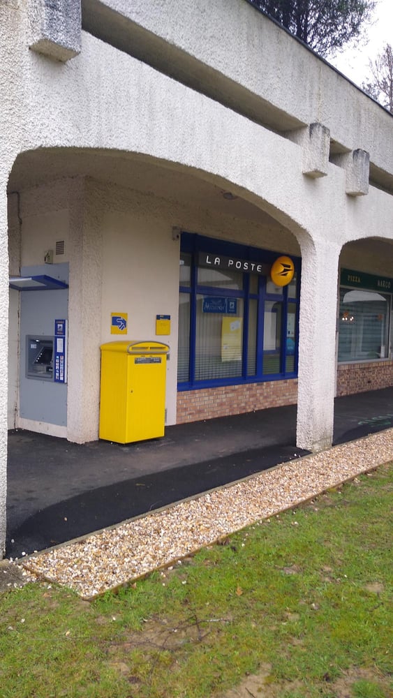 Photo du point La Poste HOUPPEVILLE