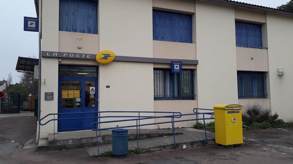 Photo du point La Poste SAINT JULIEN L ARS