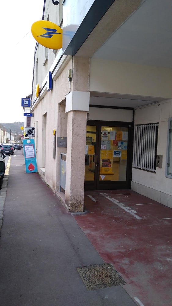 Photo du point La Poste ETRECHY