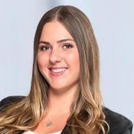 Chiara Dykgers. Ihre Ansprechpartnerin für die Barmenia Versicherung in Wuppertal.