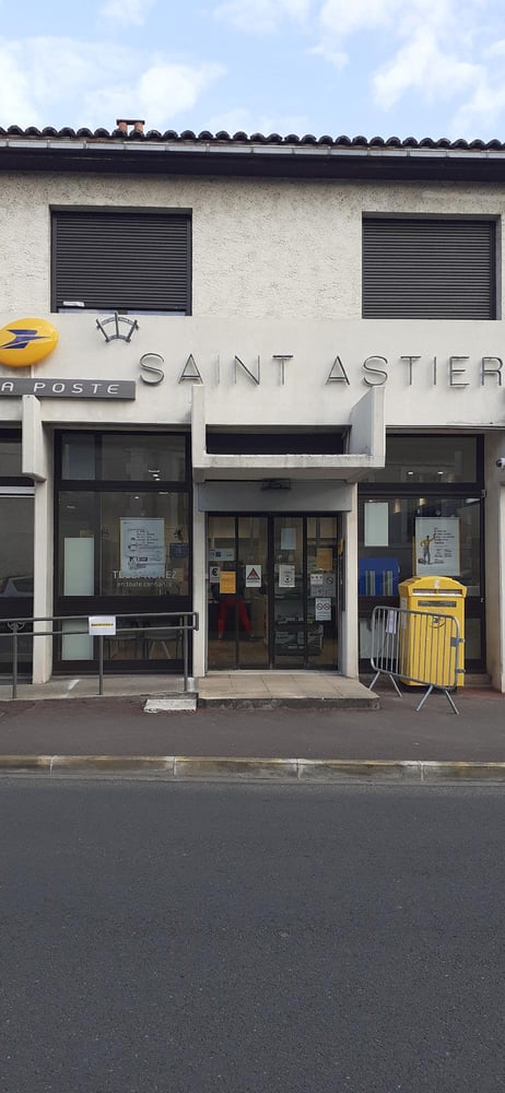 Photo du point La Poste SAINT ASTIER