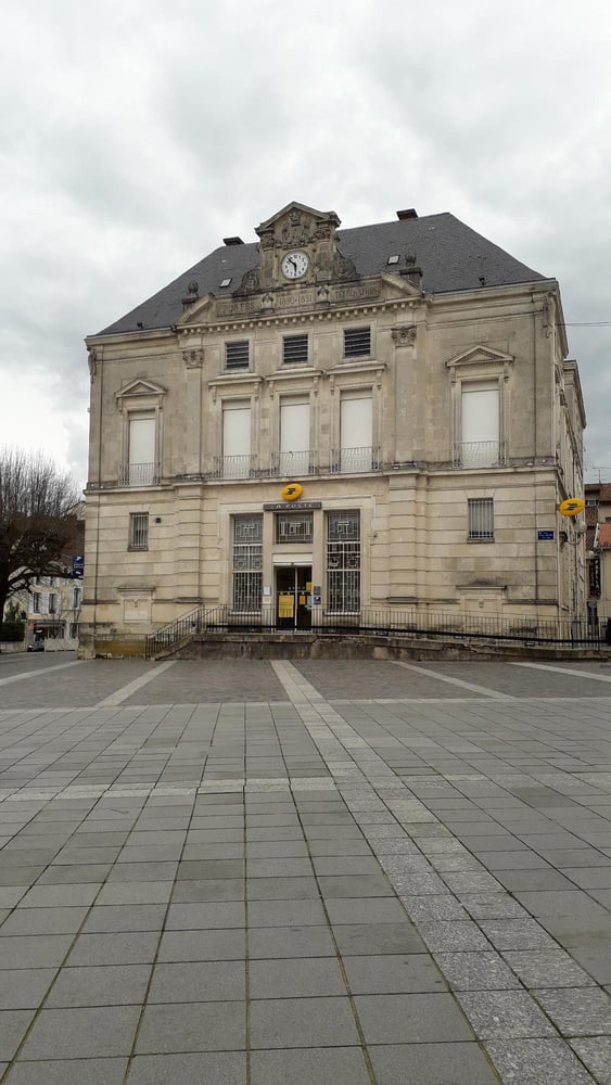 Photo du point La Poste MONT DE MARSAN COEUR DE VILLE