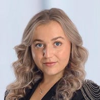 Daria Chmielewska. Ihre Ansprechpartnerin für die Barmenia Versicherung in Wuppertal.