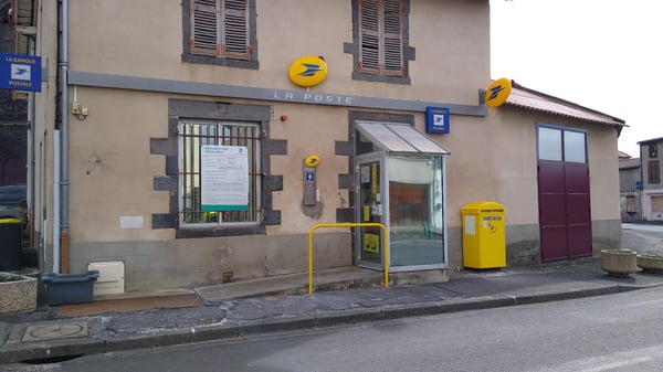 La Poste ST BEAUZIRE