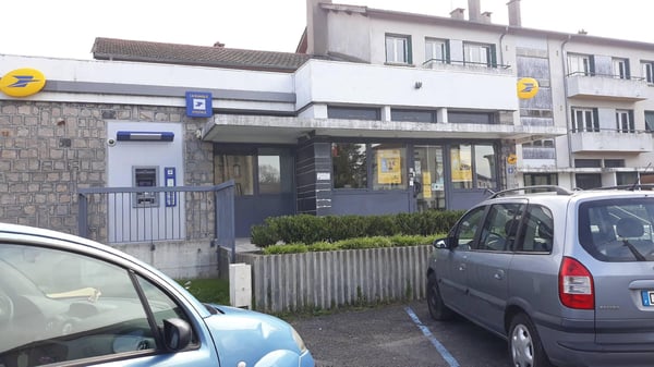 Photo du point La Poste CRAPONNE SUR ARZON