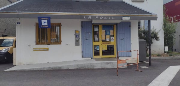 Photo du point La Poste LA MOTTE D AVEILLANS