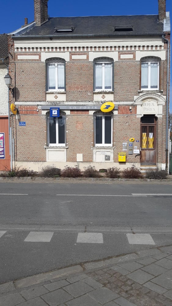 Photo du point La Poste HALLENCOURT