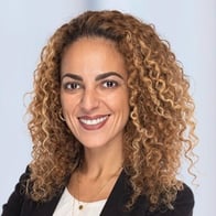 Amira Harrami. Ihre Ansprechpartnerin für die Barmenia Versicherung in Kaarst.
