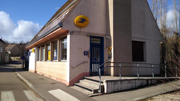 Photo du point La Poste VELARS SUR OUCHE