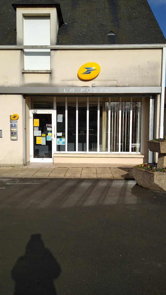 Photo du point La Poste BREUIL LE SEC