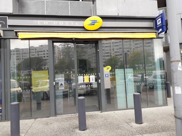 Photo du point La Poste TALENCE THOUARS