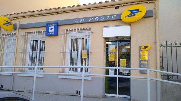 Photo du point La Poste SAINT LAURENT DE LA SALANQUE