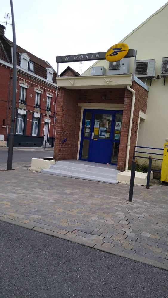 Photo du point La Poste FLERS EN ESCREBIEUX