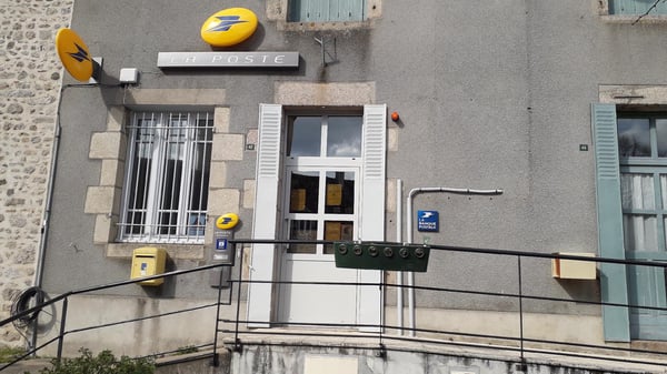 Photo du point La Poste SAINT SULPICE LE DUNOIS