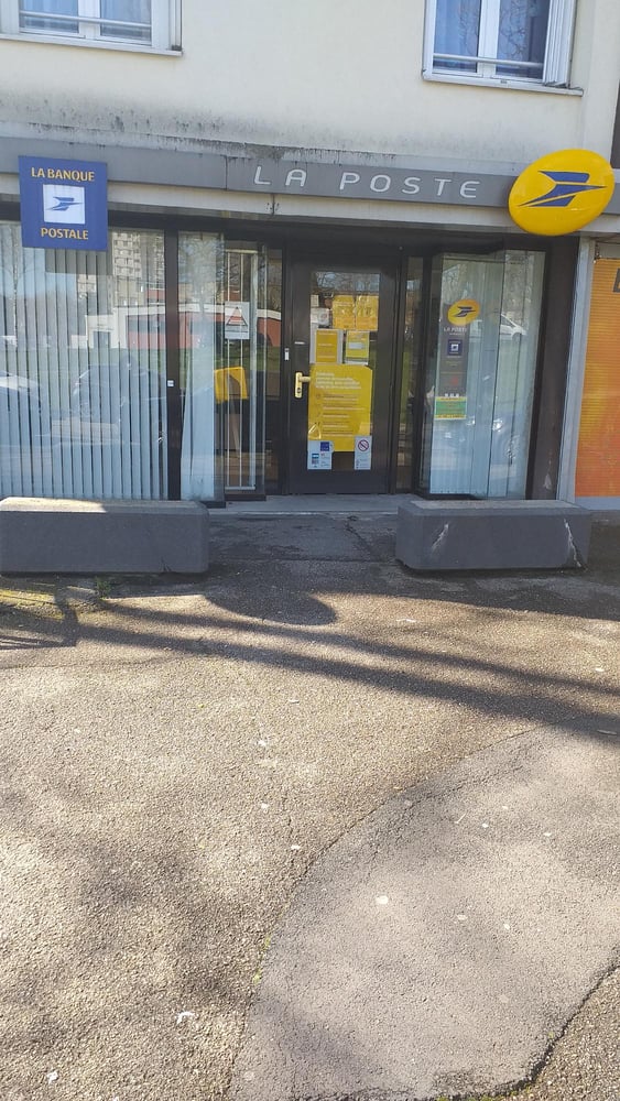 Photo du point La Poste METZ HAUT DE BLEMONT